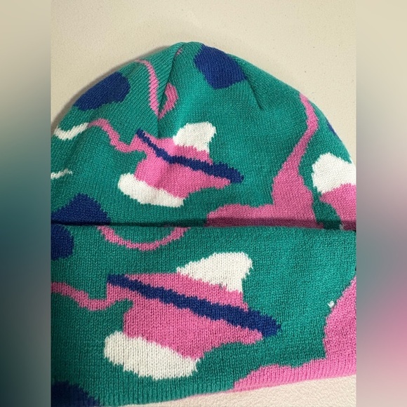 NWT Free People Movement Jumping Jacquard Beanie – Bright Camo – One Size - Picture 4 of 7